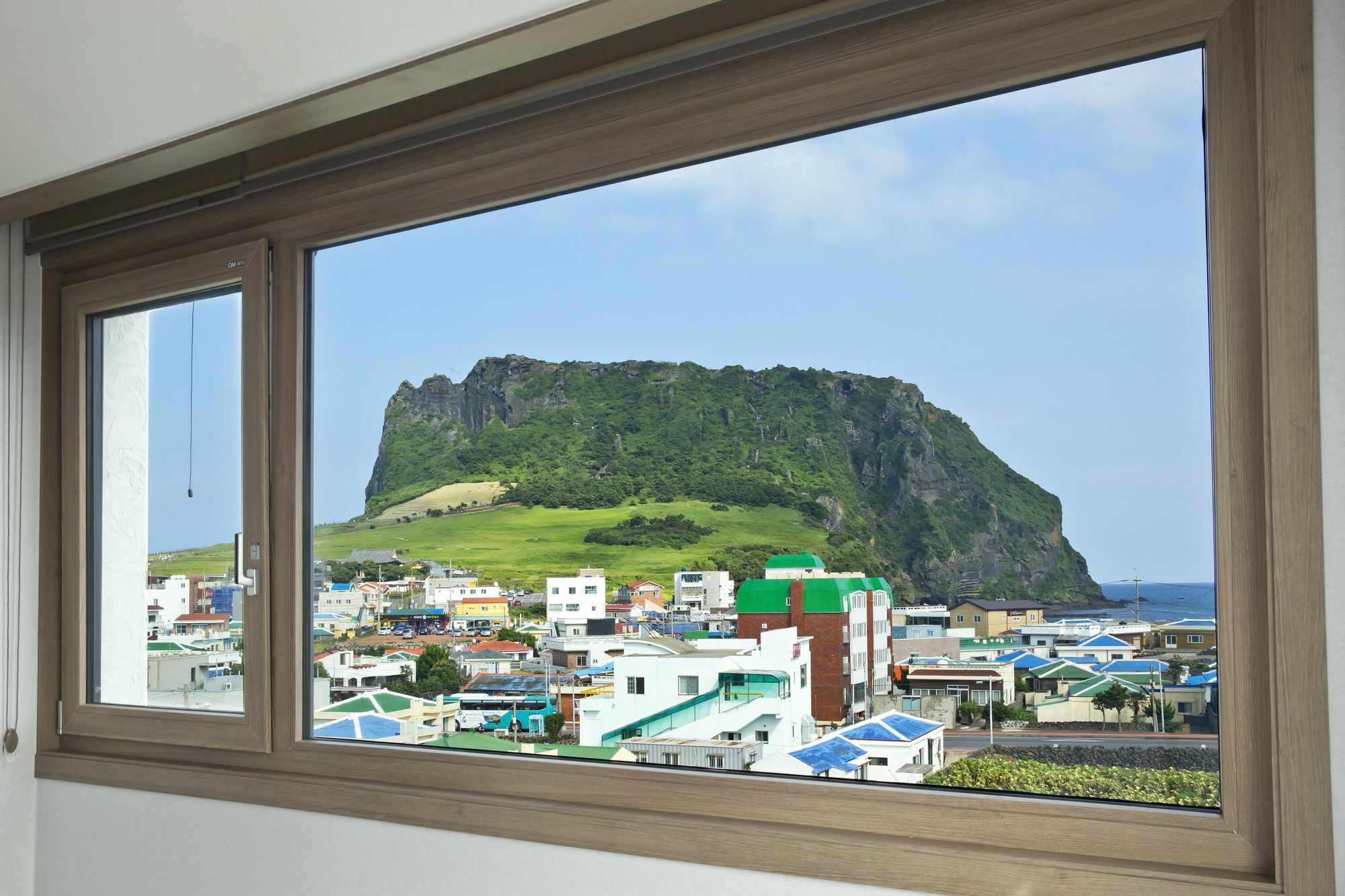 ซันไรส์ โฮเทล ซองซาน Hotel ซอกวีโพ ภายนอก รูปภาพ