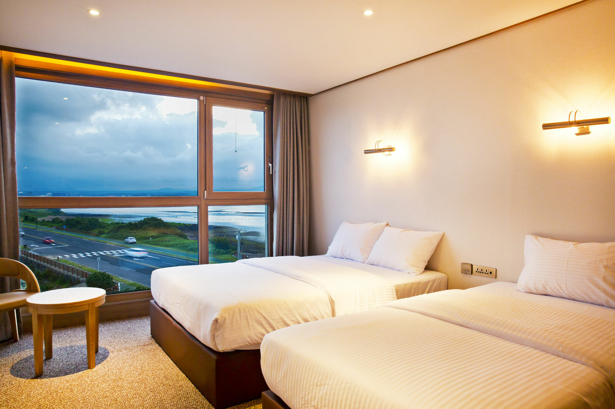 ซันไรส์ โฮเทล ซองซาน Hotel ซอกวีโพ ภายนอก รูปภาพ